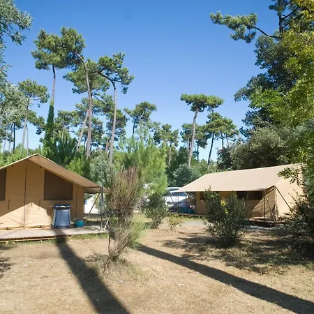 Huttopia Oleron Les Pins Saint-Trojan-les-Bains Extérieur photo