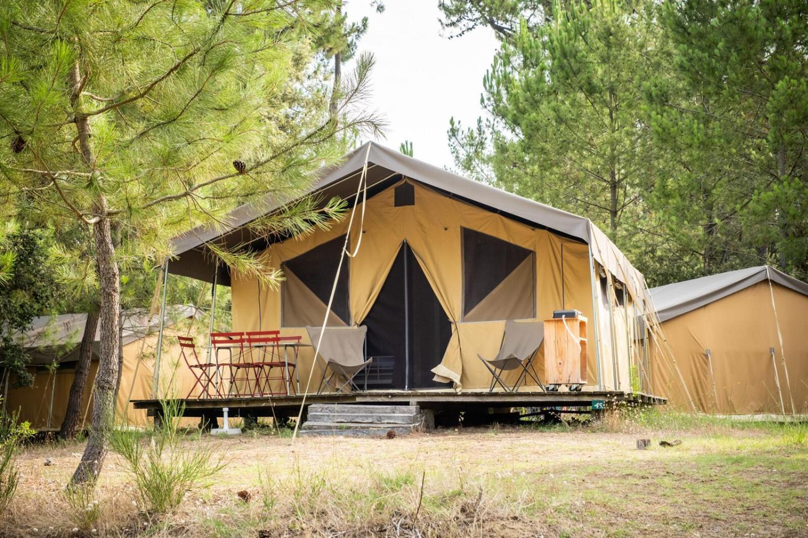 Huttopia Oleron Les Pins